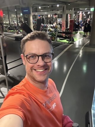 Thomas Koch im Fitnessstudio