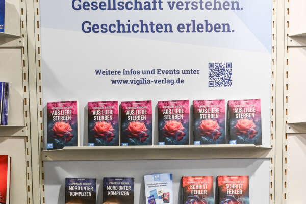 Regalwand Vigilia Verlag