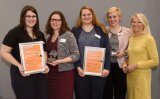 Gruppenbild mit den Preisträgerinnen des VLB-TIX Awards